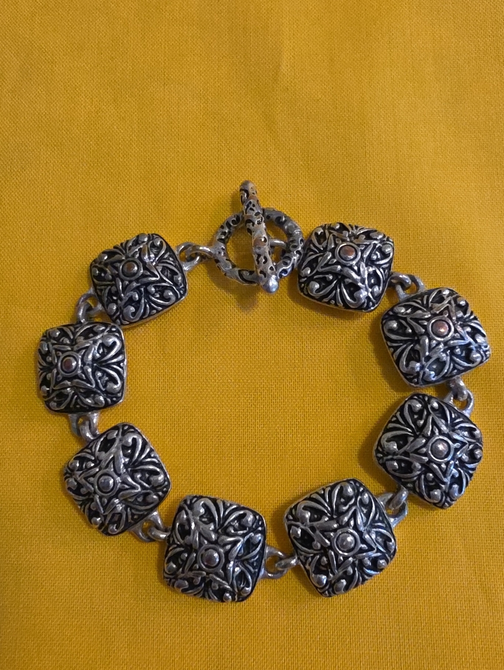 Vintage Retired Premier Designs "Bailey" Link Bracelet With Toggle Clasp